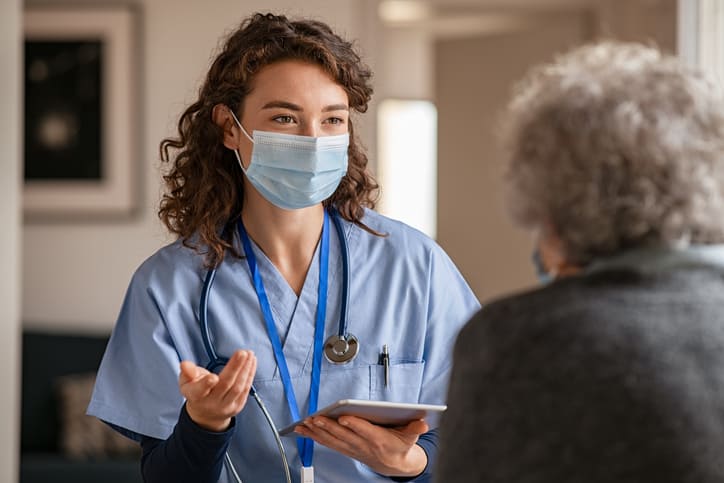 Nurses Share Their Stories at Penn Nursing Story Slam, Demand for Bilingual Nurses Increases, and Other Nursing News